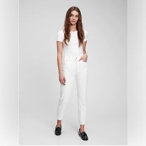 NWT! Gap High Rise Pure White Cheeky Straight Jeans w/Washwell- Size 14/32 🩷